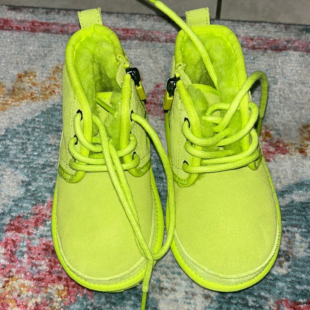Uggs toddler